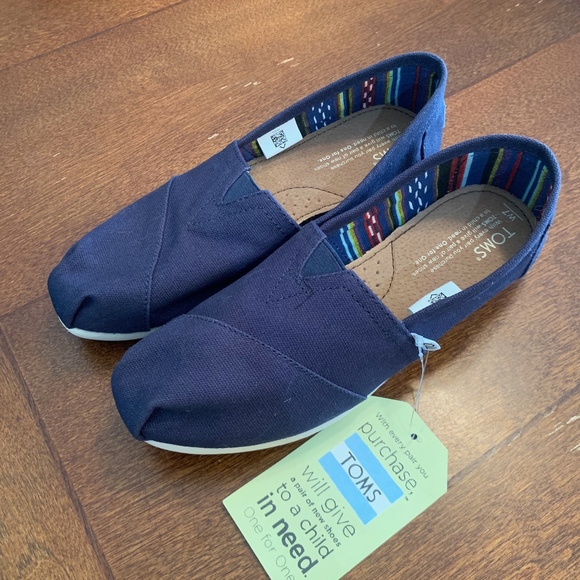 Toms Shoes - NWT Navy Blue Classic Toms